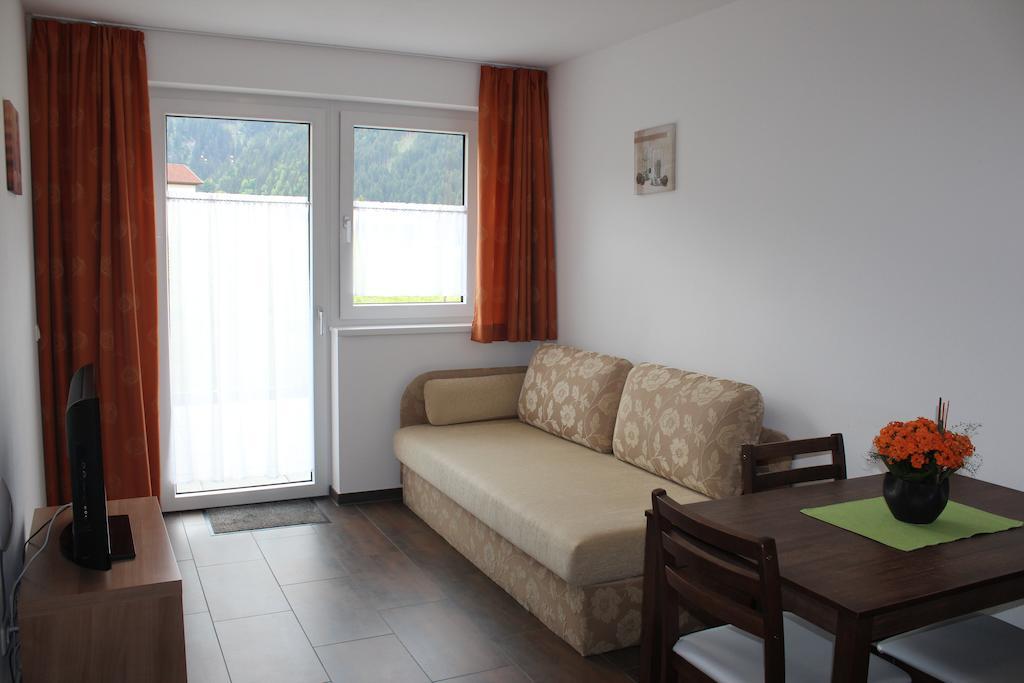 Haus Elisabeth Apartment Gaschurn Exterior photo